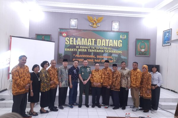 Menjalin Silaturahmi serta Pengukuhan Anggota Purwakes AD