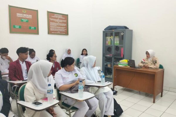 Pembekalan Mahasiswa Baru di RS Bhakti Wira Tamtama: Menjadi Generasi Tenaga Kesehatan Profesional