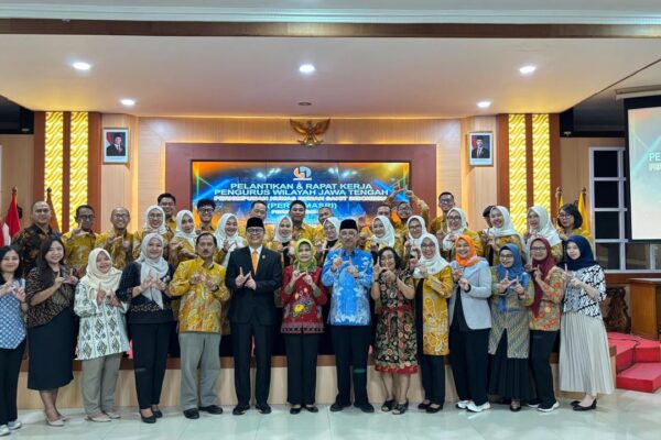 Humas RS Bhakti Wira Tamtama menghadiri pelantikan pengurus Perhumasri Jawa Tengah periode 2025–2028 yang digelar di Aula Dinas Kesehatan Semarang pada Sabtu (27/9)