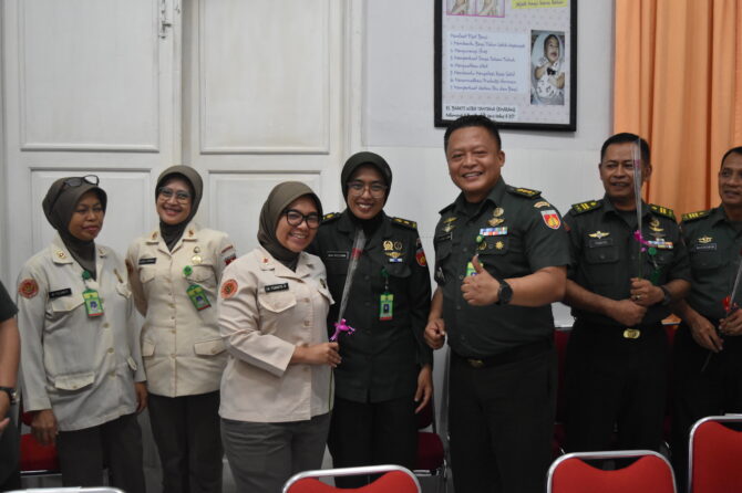 Dalam rangka memperingati Hari Ibu, RS Bhakti Wira Tamtama